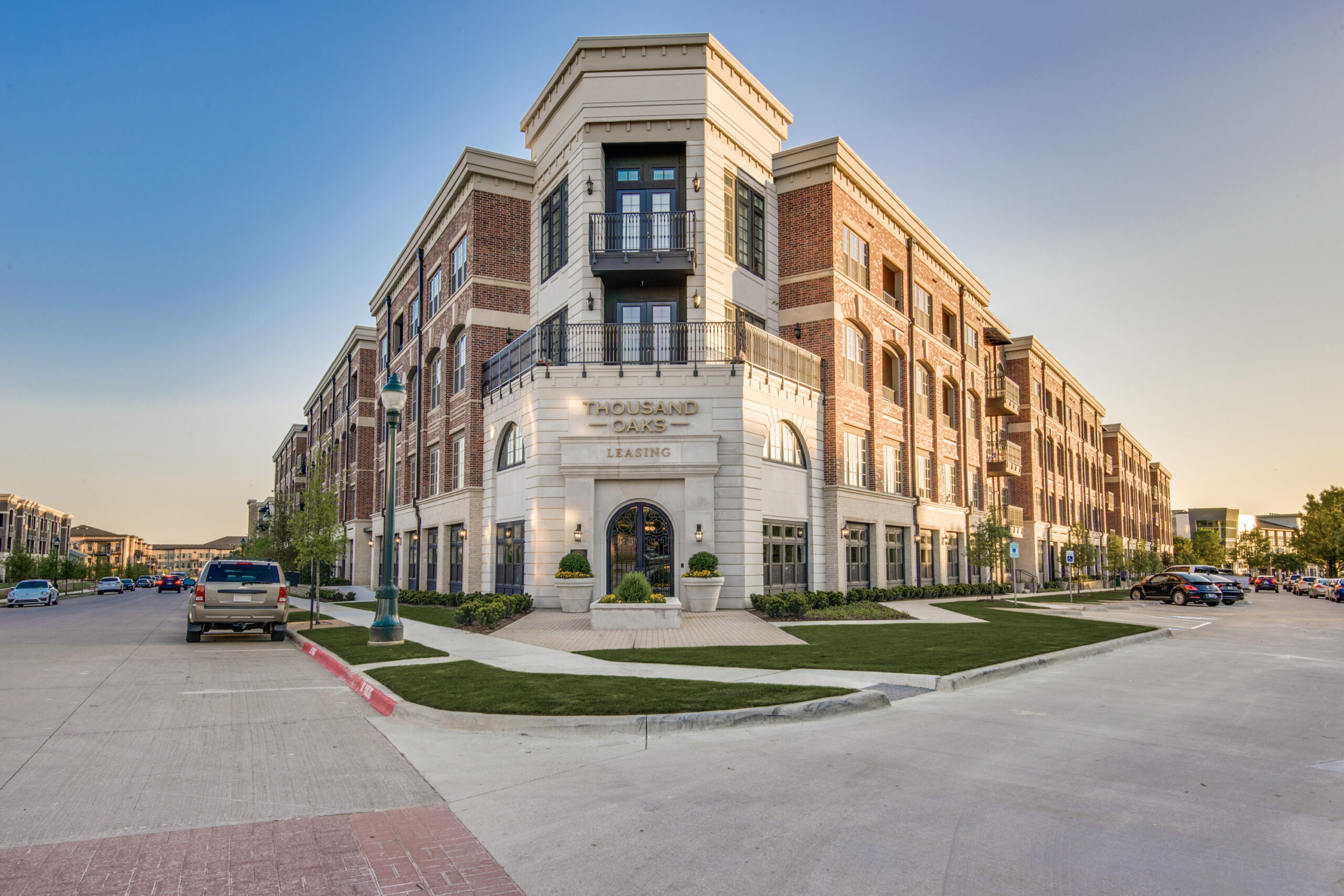 Thousand Oaks at Austin Ranch apartments in The Colony, TX