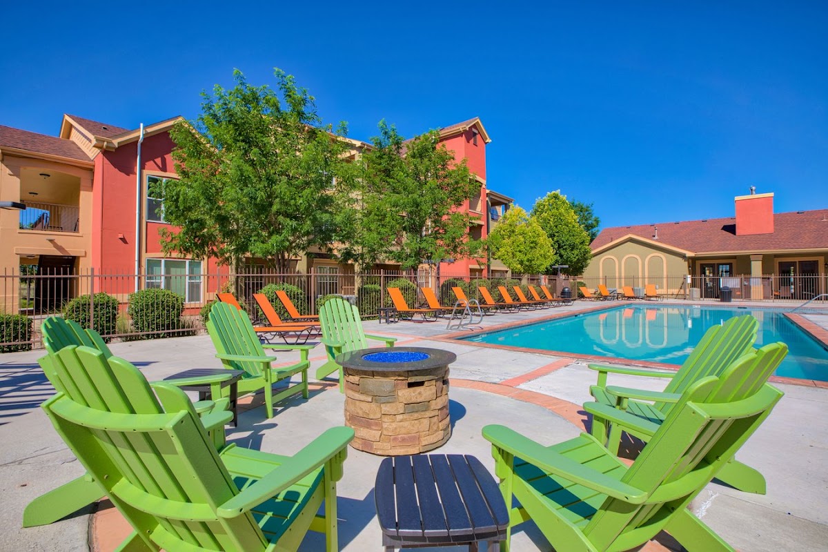 Villas At Park West Apartments apartments in Pueblo, CO