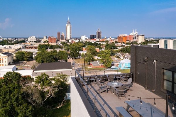 Elevate 758 apartments in Mobile, AL