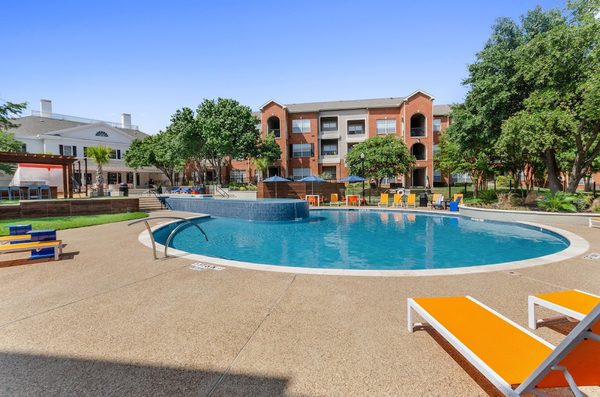 Chapel Hill Apartments apartments in Lewisville, TX