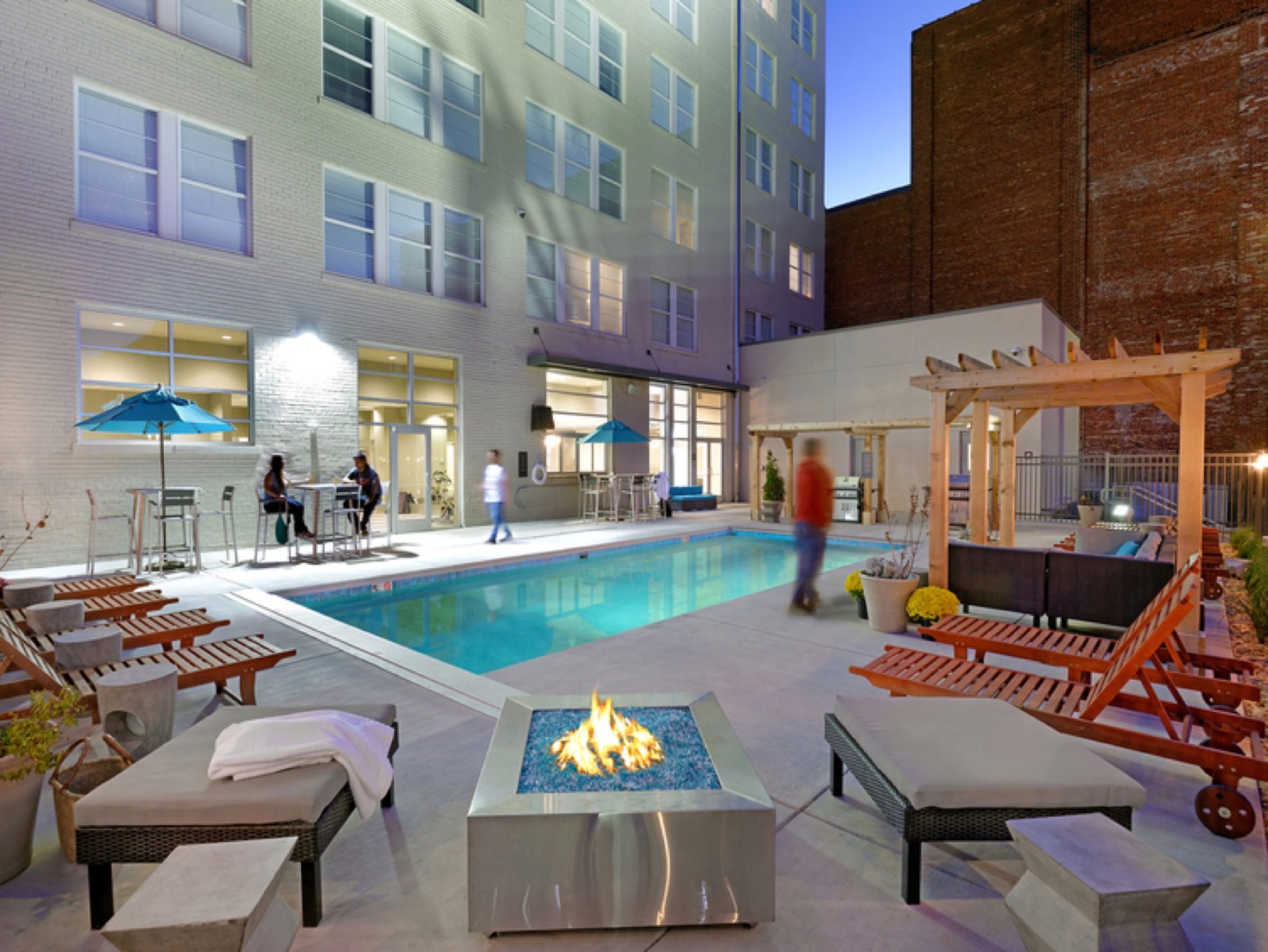Park East apartments in Springfield, MO