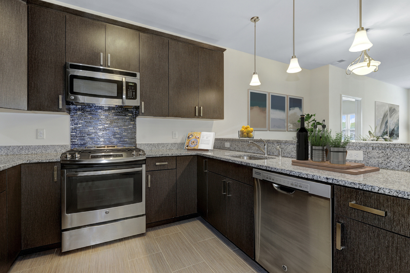 Fair Lawn Promenade apartments in Paterson, NJ