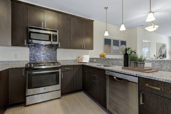 Fair Lawn Promenade apartments in Paterson, NJ