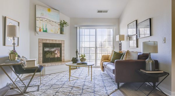 River Oaks apartments