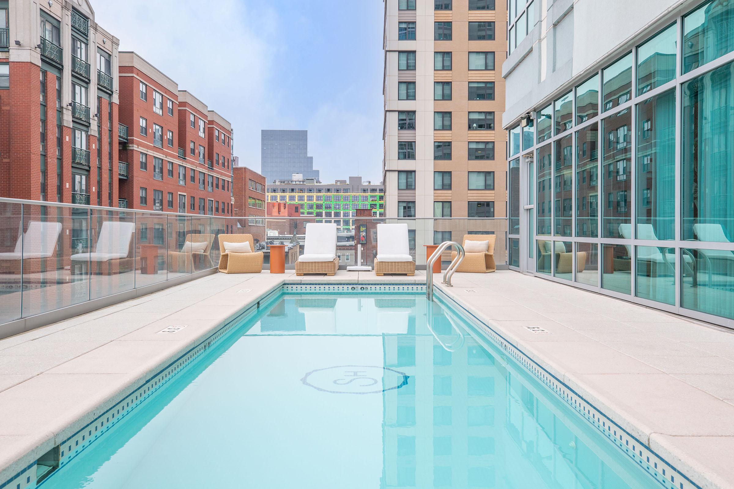 Summer House apartments in Stamford, CT