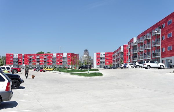 The Residences at River View apartments in Des Moines, IA