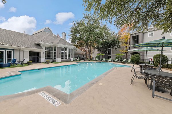 Bridges at Oakbend Apartments apartments in Lewisville, TX