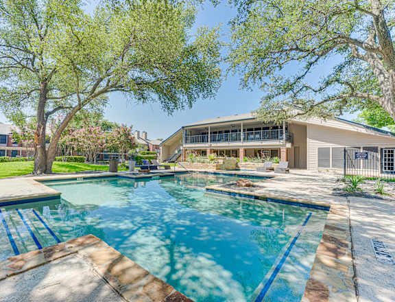 Indian Creek Apartments apartments in Carrollton, TX
