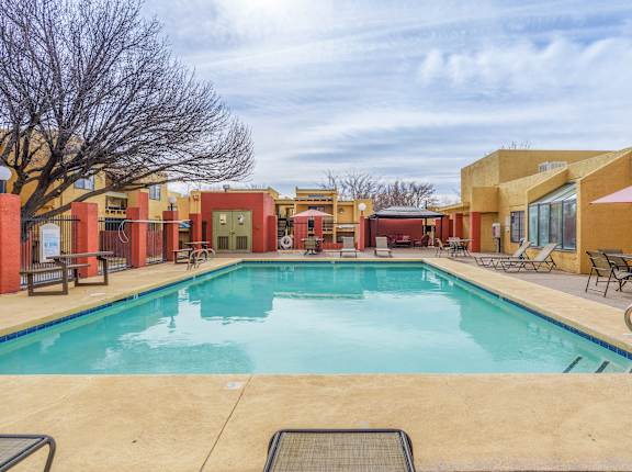 Entrada Pointe apartments in Rio Rancho, NM