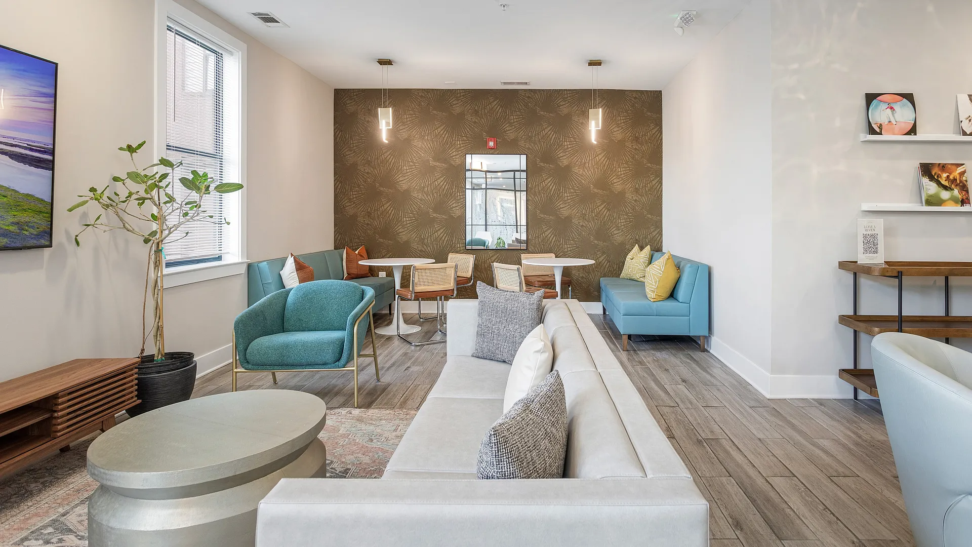 400 Meeting apartments in Charleston, SC