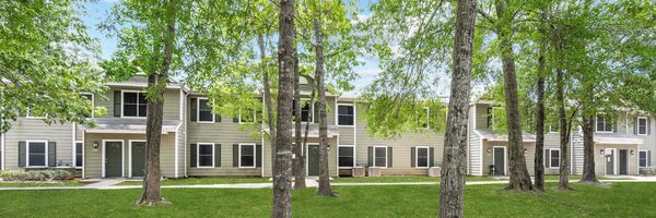Pine Club apartments