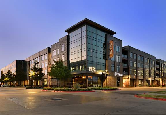 100 Park apartments in College Station, TX