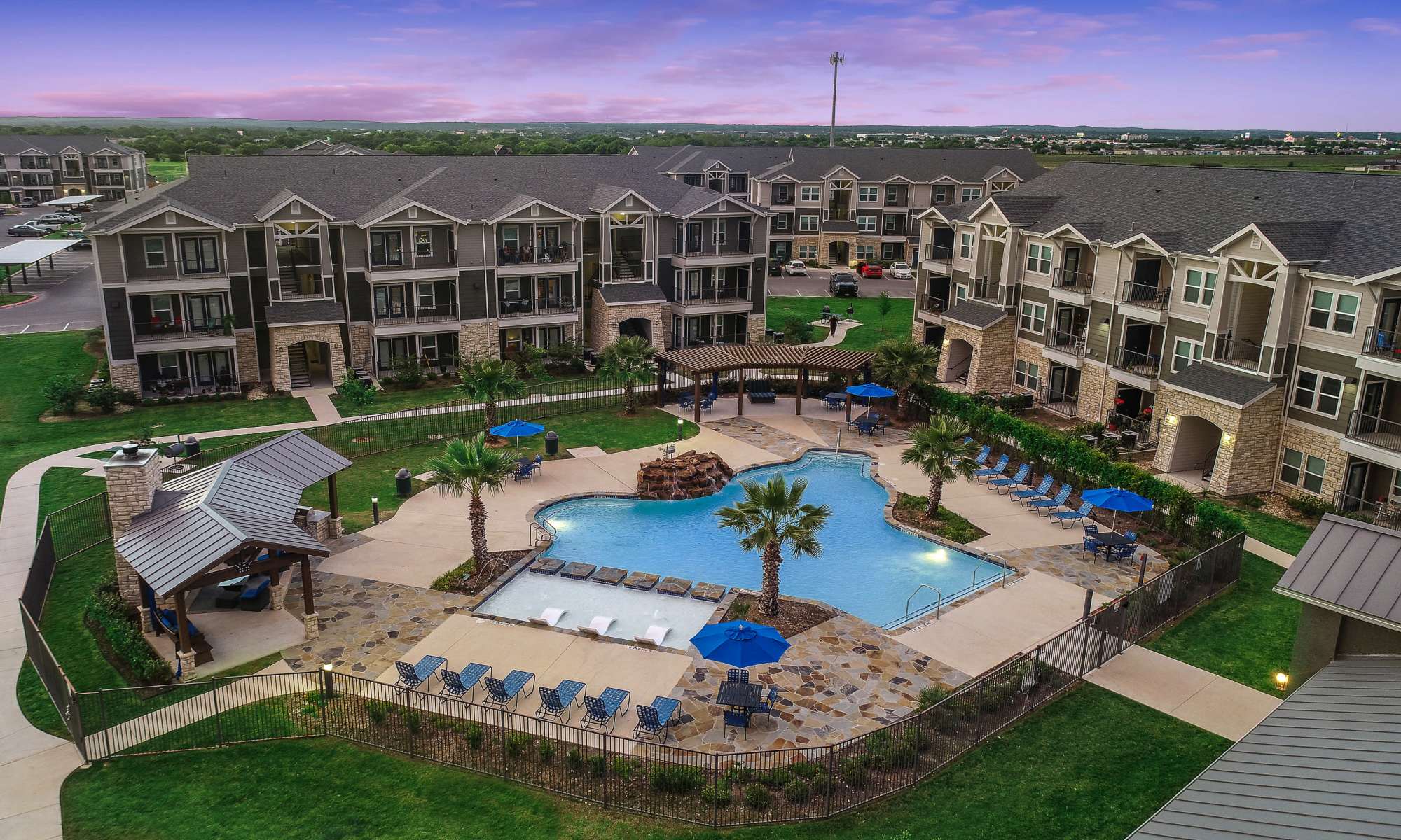 Canyon House apartments in New Braunfels, TX