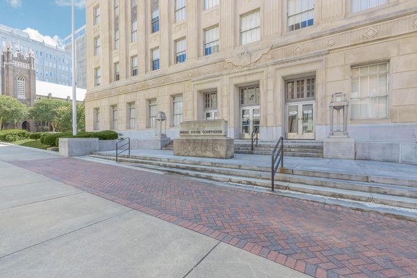The Courthouse apartments in Jackson, MS