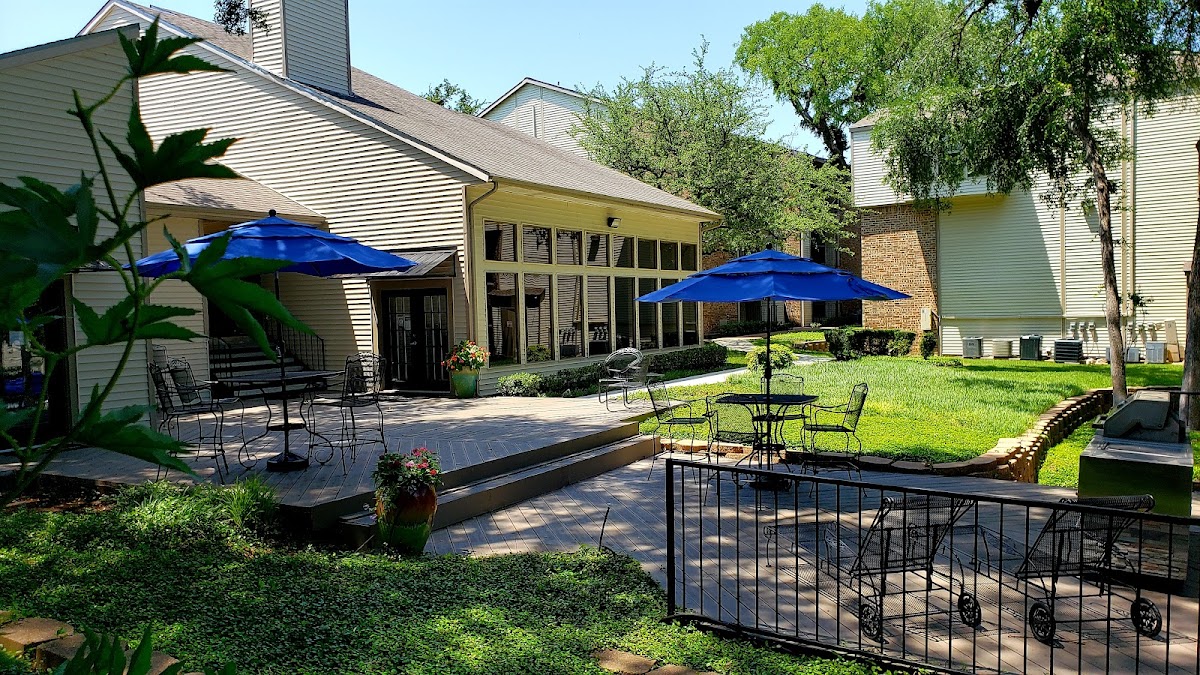 Canyon Creek Apartments apartments in Dallas, TX