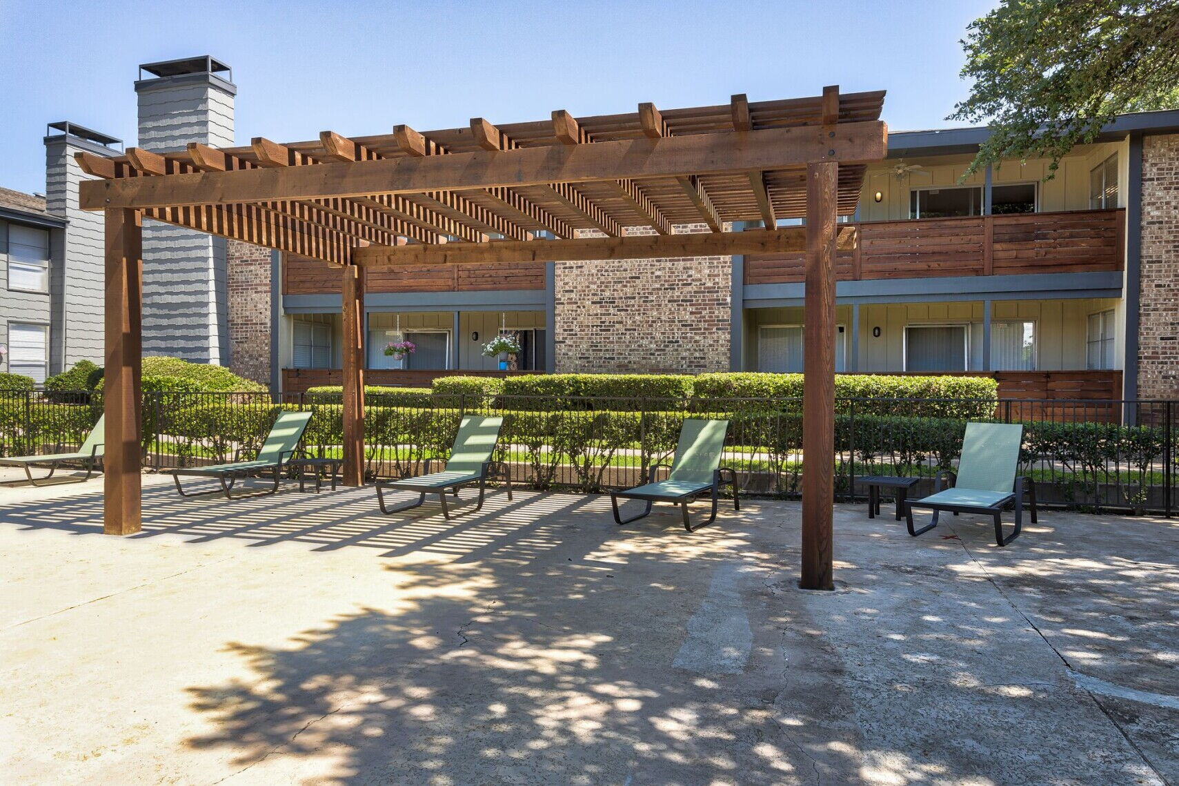 Spring Creek Apartments apartments in Dallas, TX
