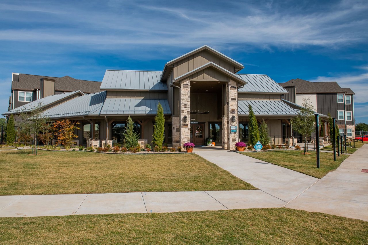 Bend at New Road apartments in Waco, TX