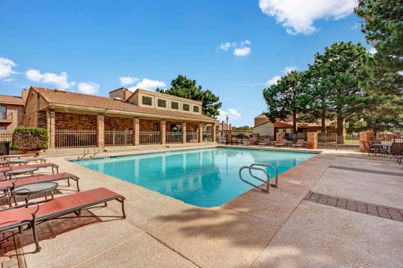 Las Colinas Apartment Homes apartments in Midland, TX
