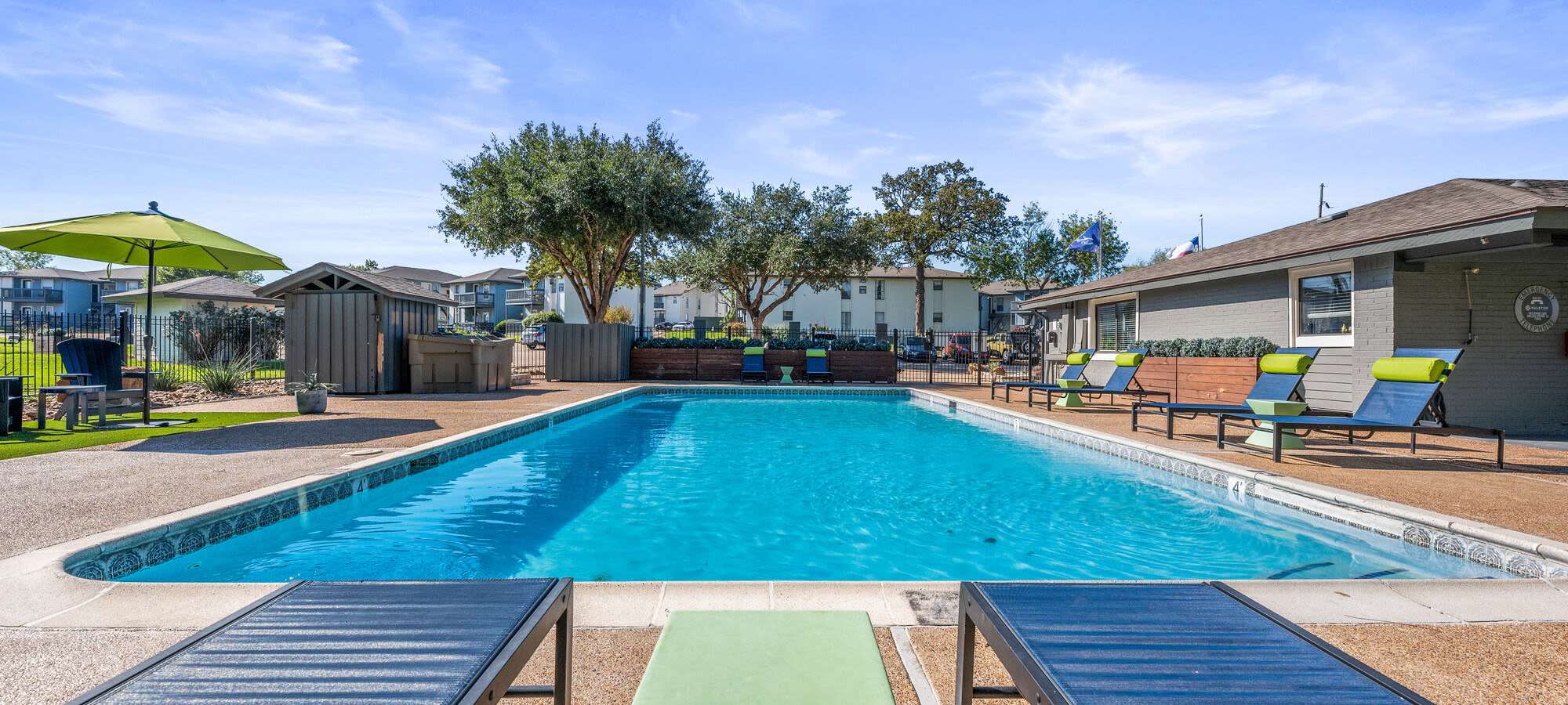 The Halston apartments in College Station, TX