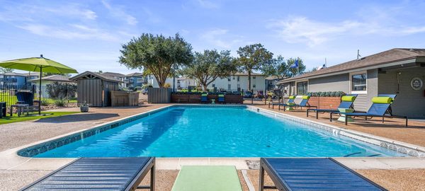The Halston apartments in College Station, TX