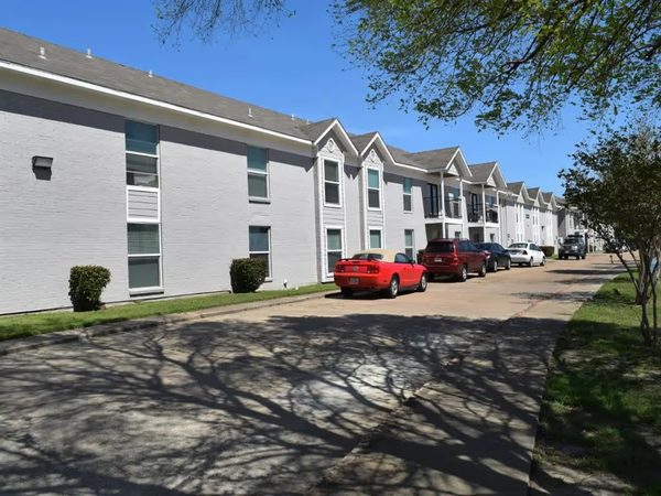 The Point on Redmond apartments