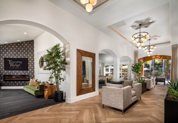 Tuscany Ridge apartments in Temecula, CA