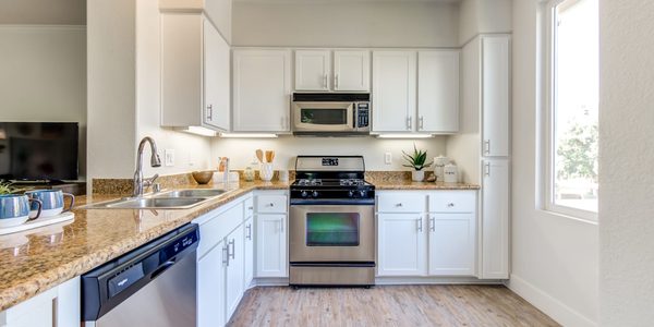 Sofi Shadowridge apartments in Vista, CA