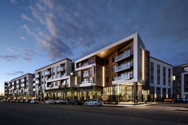 Hanover Burlingame apartments