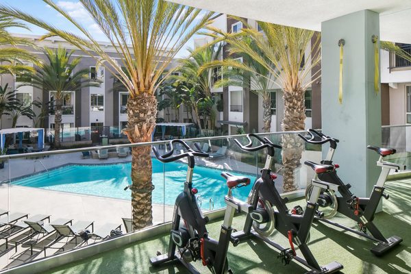 Accent apartments in Inglewood, CA