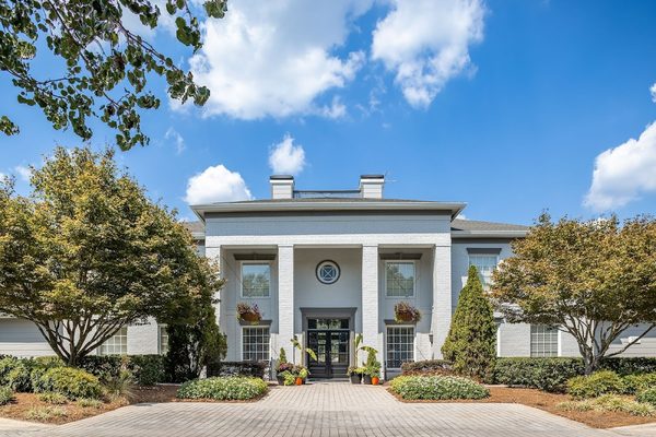 Marquis at Silverton apartments in Cary NC
