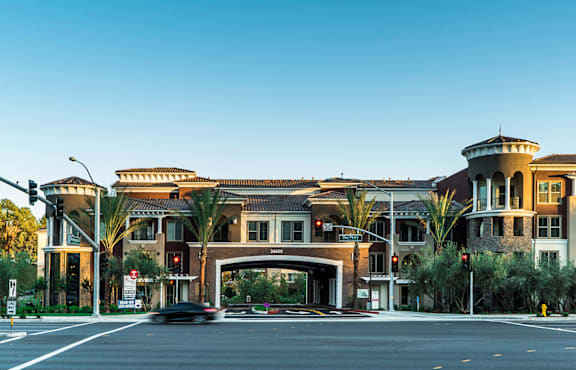 Adagio on the Green apartments in Mission Viejo, CA