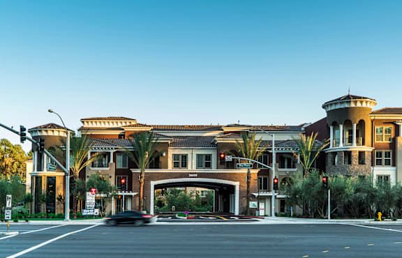 Adagio on the Green apartments in Mission Viejo, CA