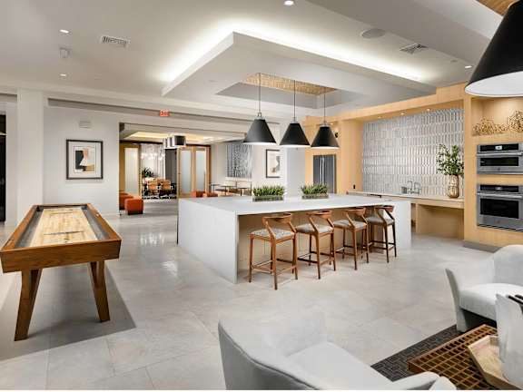 Polo Lakes apartments in Wellington, FL