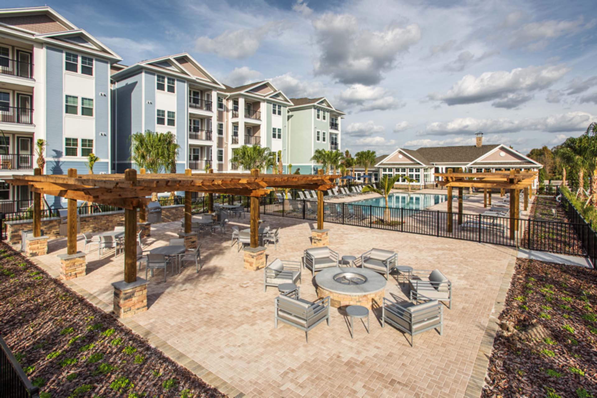 The Point at Bella Grove apartments in Sarasota, FL
