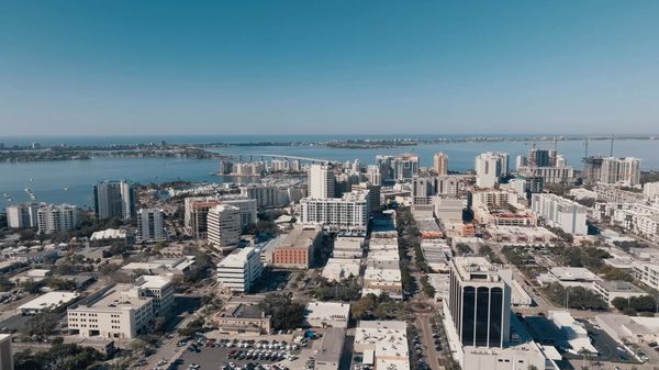 Aster & Links apartments in Sarasota, FL