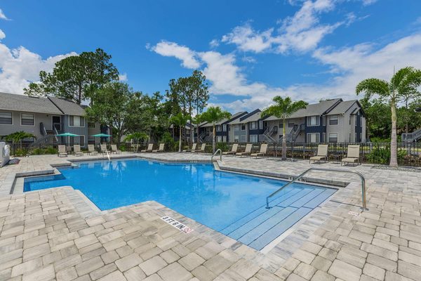 Onora Shores apartments in Sanford, FL