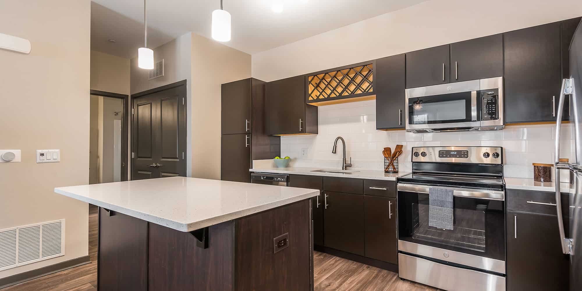 1900 at Canterfield Apartment Homes apartments in Elgin, IL