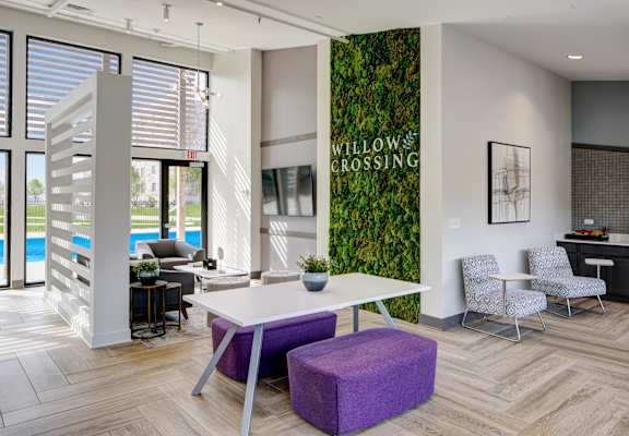 Willow Crossing apartments in Schaumburg, IL