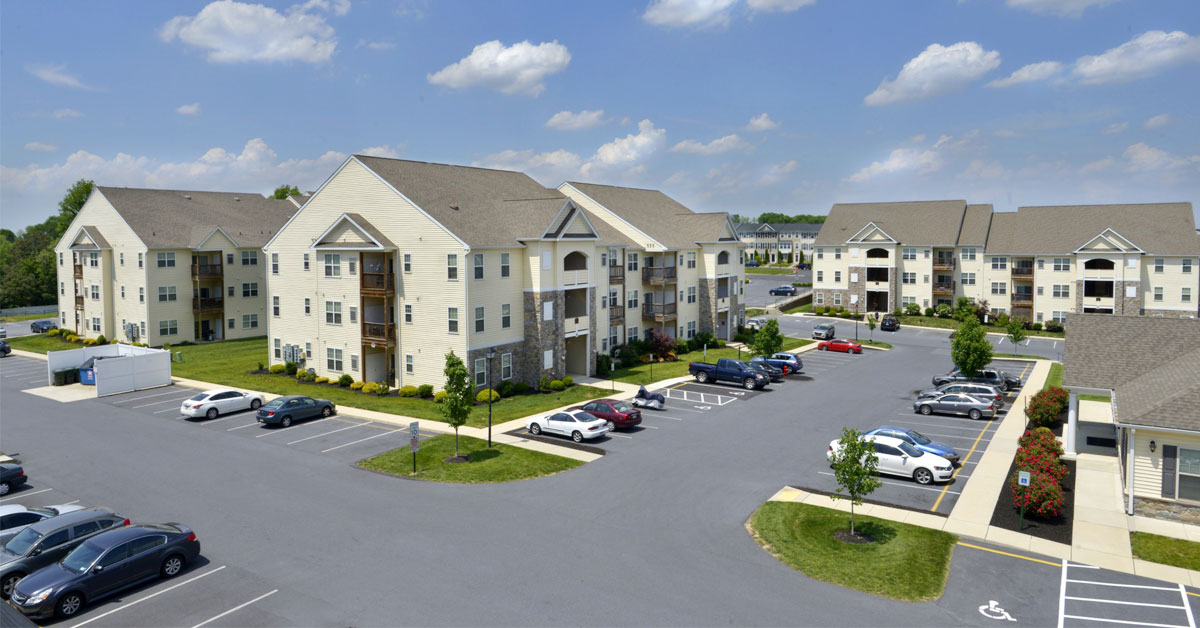 Hawthorne Gardens apartments in Lancaster, PA