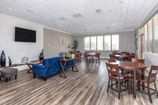 Kensington Club apartments in Lancaster, PA