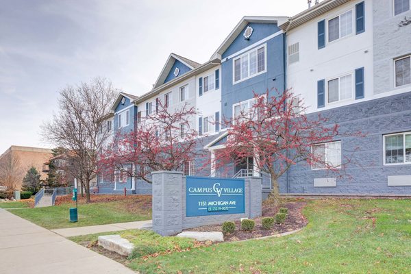 Campus Village - E. Lansing apartments in Lansing, MI