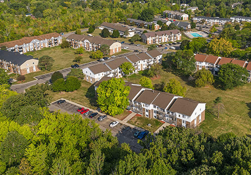 Residences at Grand Blanc apartments in Flint, MI