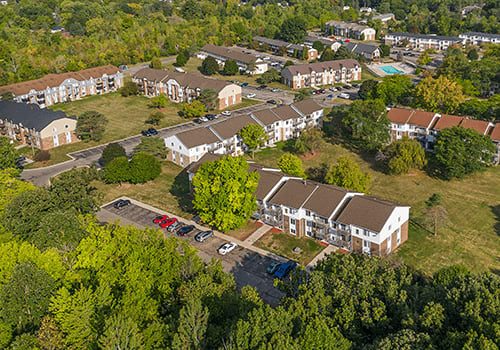 Residences at Grand Blanc apartments in Flint, MI