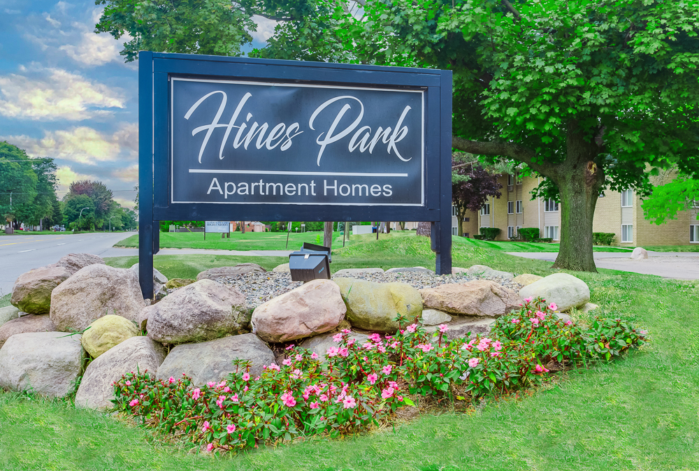 Hines Park Apartments apartments in Livonia, MI