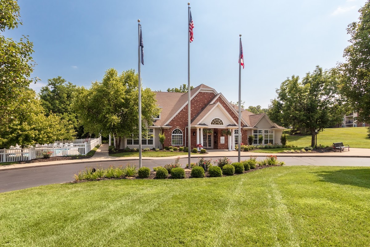 Fairfield Pointe apartments in Fairfield, OH