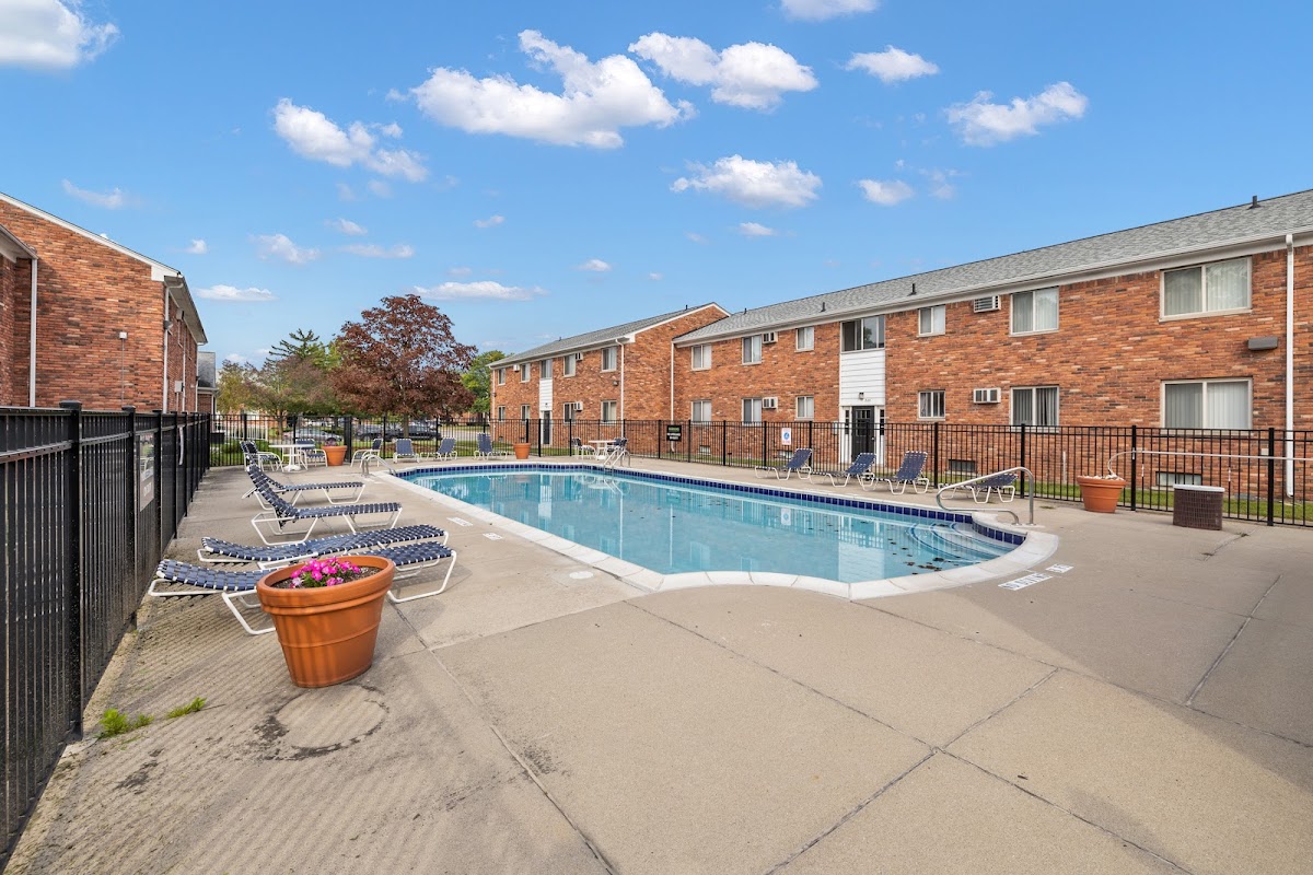 Cherry Hill Village Apartments apartments in Dearborn Heights, MI