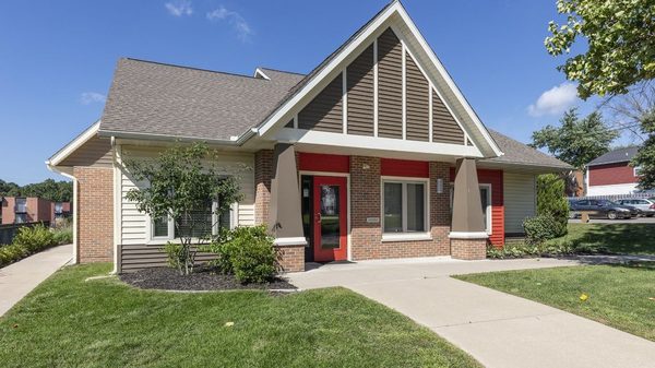 Arcadia Grove apartments in Kalamazoo, MI