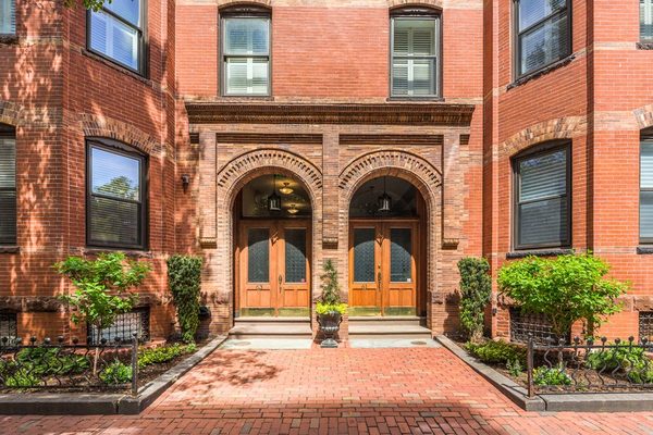 Boston Bayside Properties apartments in Quincy, MA