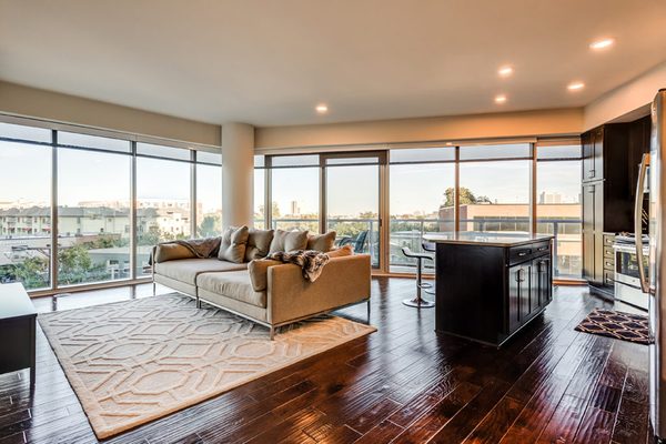 One Uptown apartments