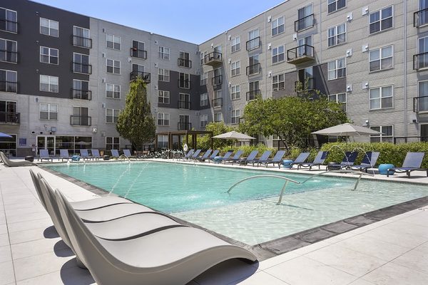 Cortland on Blake apartments in Denver CO